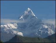 L'Annapurna fut le premier sommet de plus de 8000 mtres  tre gravi. En quelle anne cette ascension, ralise par l'quipe de Maurice Herzog, fut-elle ralise ?