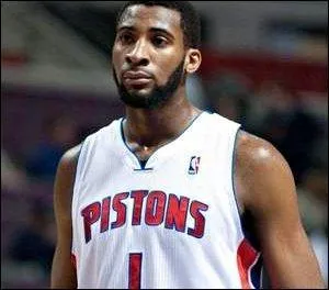 Qui est ce joueur des Pistons ?