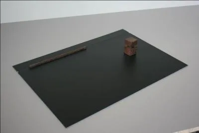 Quel est cet accessoire de bureau, qui peut-tre parfois fort lgant ?