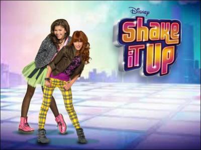 La srie  Shake It Up  est :