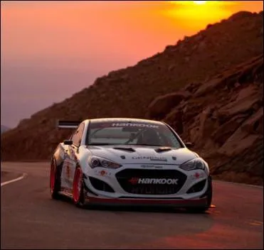 Le record absolu de cette monte est dtenu avec un chrono de 9 min 46 s 164, au volant d'une Hyundai Genesis Coup depuis 2012 par ... .