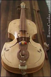 Trop facile, c'est bien sur un : (un conseil, agrandissez la photo avant de rpondre)