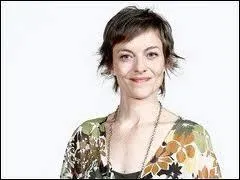 Clara est la tutrice de quel lve ?