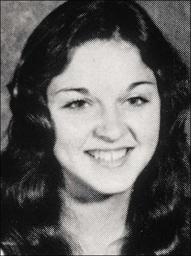 C'est une icne, une idole, une chanteuse connue dans le monde entier. Il s'agit de :