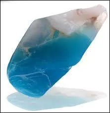 Quelle belle couleur... Ce minerai s'appelle un(e) :