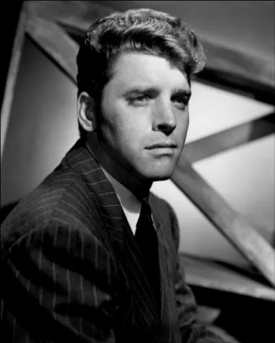 À quelle place L'American Film Institute a-t-il classé Burt Lancaster parmi les 25 meilleurs acteurs ?