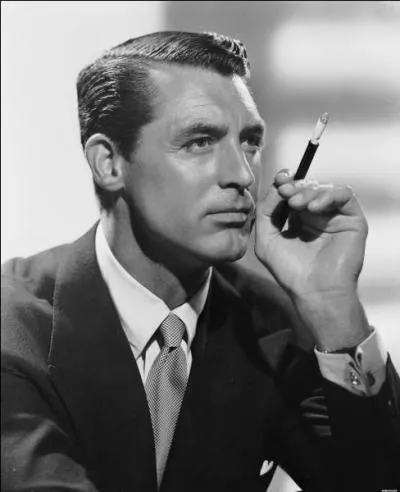 À quelle place L'American Film Institute a-t-il classé Cary Grant parmi les 25 meilleurs acteurs ?