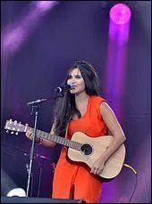 Sa m�re s'appelle Marion.