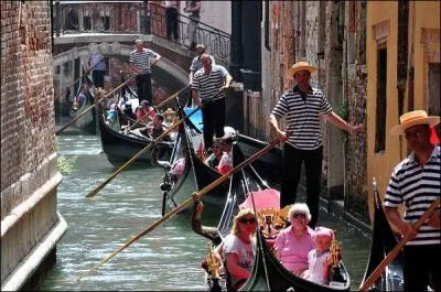 En Italie, on passe 32 heures chaque anne dans les embouteillages :