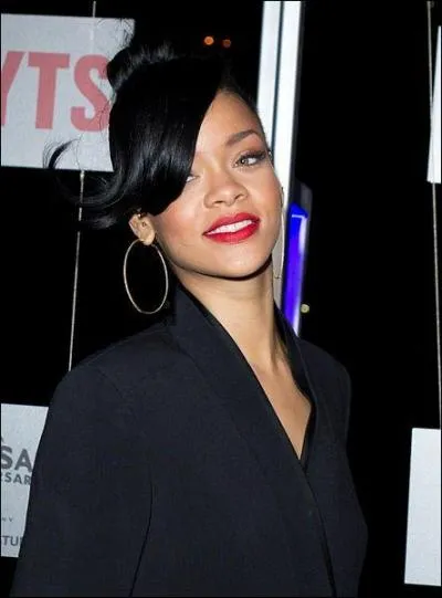  quel ge Rihanna a-t-elle commenc sa vie de chanteuse ?
