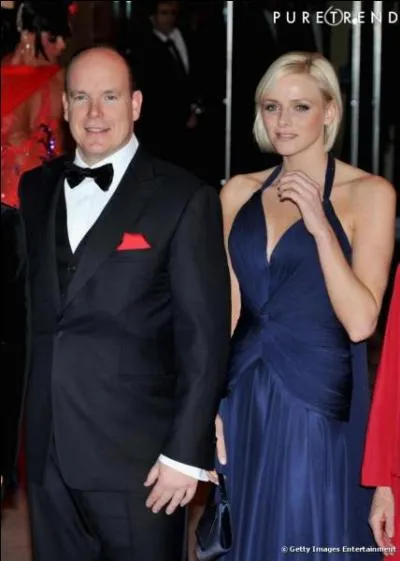 Combien d'annes sparent Albert et Charlne ?