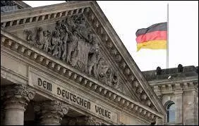 Quel parti politique allemand a pour prsidente Angela Merkel (en aot 2013) ?