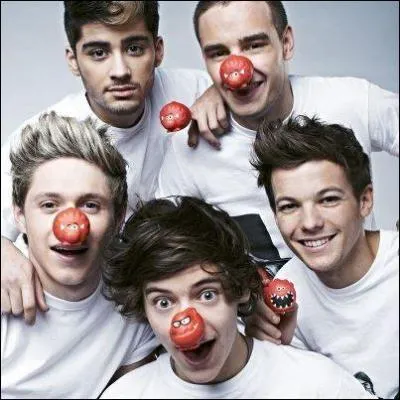 Les One Direction chantent en ...