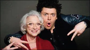 Comment s'appelle son meilleur pote :