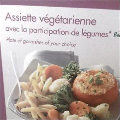 Cette assiette vgtarienne a l'honneur de recevoir dans son plat...