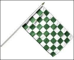 Drapeaux bicolores - Je suis un drapeau africain fait de trois bandes verticales : deux bandes vertes pour reprsenter l'agriculture et une bande blanche pour reprsenter la paix. Quel est ce pays ?