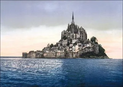  La perle de l'Occident  est un lot rocheux sur lequel a t construit un sanctuaire en l'honneur de l'archange Saint-Michel. Dans sa baie, la mer monte   la vitesse d'un cheval au galop . C'est :