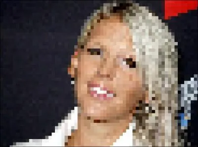 Quelle est cette star de tlralit ?