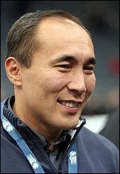 Talant Dujshebaev a t naturalis espagnol :