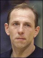 Quel est le poste de Andre Lavrov ?