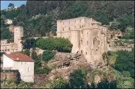 La ville de Largentire ( Ardche ) est chef-lieu ...