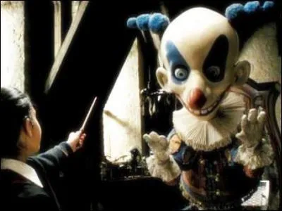 Quelle est la traduction de l' pouvantard  ?