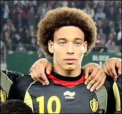 De quel club Axel Witsel est-il parti parti en 2012 pour rejoindre le Znith Saint-Ptersbourg ?