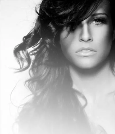 Qu'a tent de faire Kelly  l'pisode 4 ?