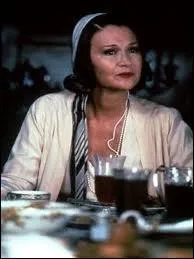 Comment s'appelle cette actrice qui joue le rle de Charlotte ?