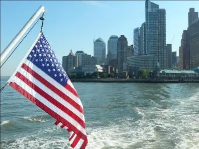 Mon premier est une note de musique. Mon deuxime est la mme chose que mon premier. Mon troisime est la mme chose que mon deuxime et mon premier. Mon quatrime est un oiseau. Mon tout est un grand fleuve des Etats-Unis.