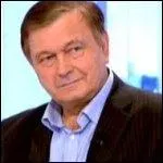 Chef de l'office central de rprssion du banditisme( OCRB ), il a connu de nombreuses affaires notamment les mutins de Clairvaux, le gang des Lyonnais, etc.