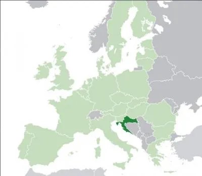 Quel pays est devenu le 28me membre de l'Union Europenne le 1er juillet 2013 ?