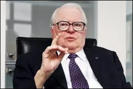 De quelle ville Pierre Mauroy a-t-il t maire de 1973  2001 ?