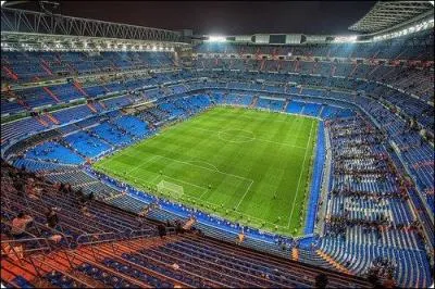En quelle anne Santiago Bernabeu a t ouvert ?