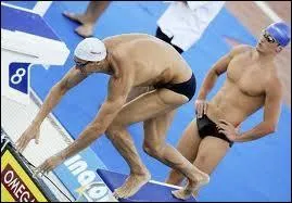 Parmi les rponses suivantes, citez 2 nageurs olympiques .