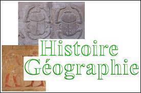 Le fief est une terre ou une somme d'argent accorde par le seigneur  son vassal en change de :