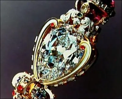 Lequel de ces trois mots dsigne un bijou ?