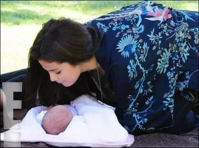 Quel est le prnom de la petite soeur de Selena Gomez ?