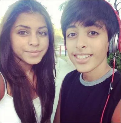 Qui est la fille  ct de Karan Brar (Ravi dans  Jessie ) ?