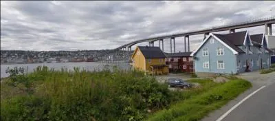 Sa devise nationale est  Alt for Norge  :