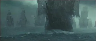 Juste avant le dbut de cette bataille finale, que demande-t-il  Davy Jones, le capitaine du  Hollandais Volant  ?