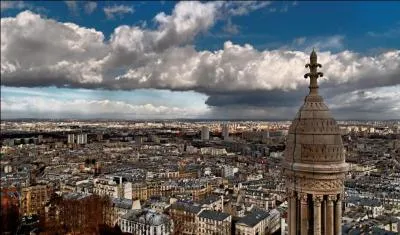 Dimanche 4- Voici le soleil qui sort des brumes de l'hiver; le printemps annonce son approche ; une brise amollie glisse sur les toits, et mon violier recommence  fleurir ! Nous touchons  cette douce saison des  reverdies , tant clbre par les potes sensitifs du ... sicle :