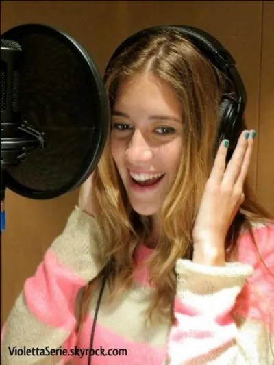 Avec qui sortira d'abord Angie ?