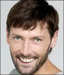 Avec qui Thomas va-t-il se marier ?