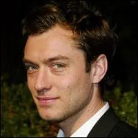 Jude Law est égérie du dernier parfum de...