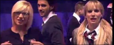 Quel candidat de l'ancienne saison fait partie de la Secret team de cette saison ?