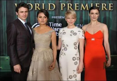 A la fin du film, de qui Oz est-il amoureux ?