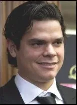 Le joueur Milos Raonic est actuellement 15me mondial et vient de qualifier son pays pour les 1/2 finales de la Coupe Davis. Il est la fiert :