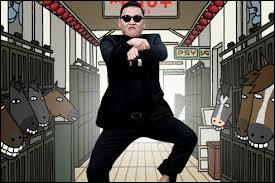 Quand le chanteur Psy lance-t-il le mouvement musical de l'année : Gangnam Style ?