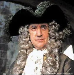 Comment s'appelle le pre d'Elizabeth Swann ?